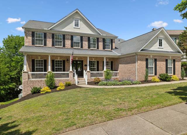 Property at 6445 Riverplace Dr, Nashville, TN 37221, 6 beds, 4.5 baths