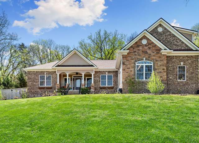 Property at 203 Tom Robinson Rd, Franklin, TN 37064, 3 beds, 3.5 baths