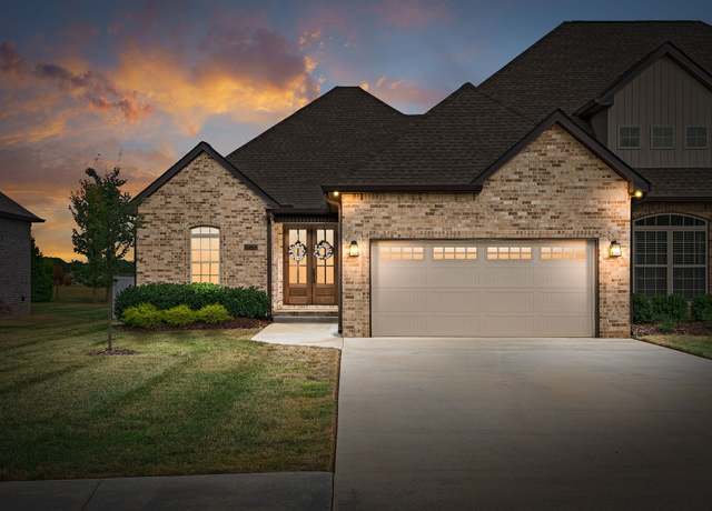 Property at 1049 Veridian Dr Unit 14A, Clarksville, TN 37043, 3 beds, 2 baths