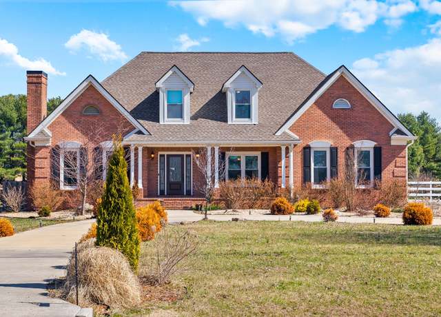 Property at 4787 Sango Rd, Clarksville, TN 37043, 4 beds, 2.5 baths
