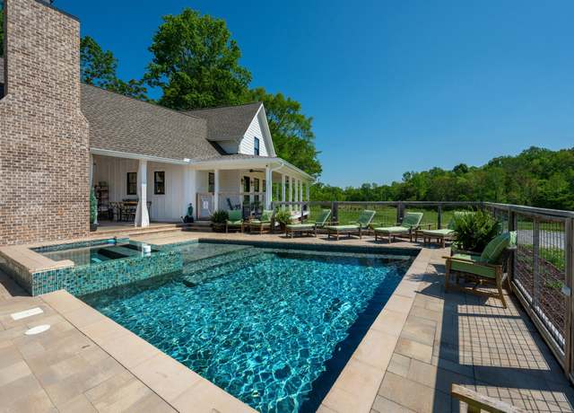 Property at 1912 Joppa Rd, Walling, TN 38587, 3 beds, 3.5 baths