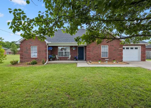 Property at 8002 Wicker Dr, Smyrna, TN 37167, 3 beds, 2 baths