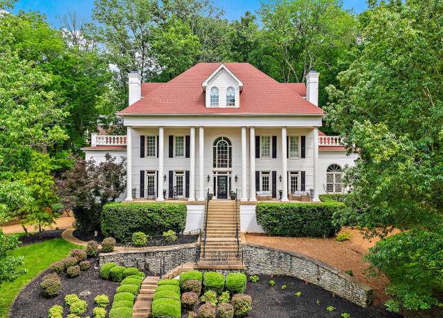 Property at 30 Park Mdws, Nashville, TN 37215, 6 beds, 7 baths