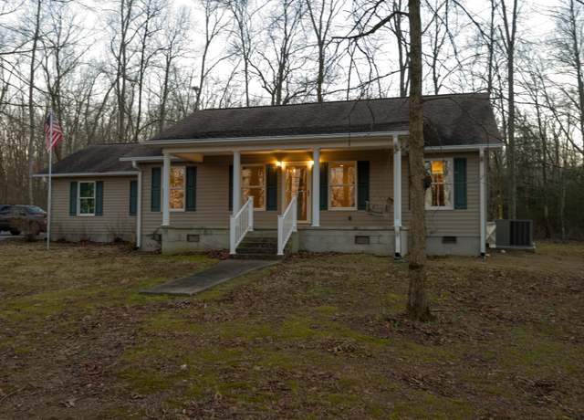 Property at 1147 Pickle Rd, Shelbyville, TN 37160, 1 bed, 2 baths