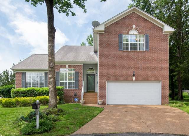 Property at 205 Ashtead Ct, Goodlettsville, TN 37072, 4 beds, 2.5 baths