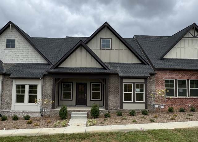 Property at 633 Swanston Ln, Gallatin, TN 37066, 3 beds, 3 baths