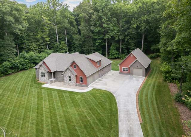 Property at 390 Bashaw Creek Rd, Manchester, TN 37355, 3 beds, 3 baths