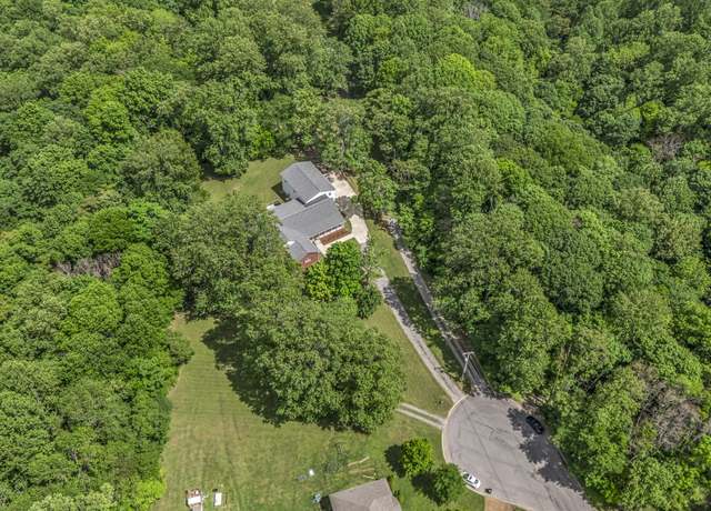 Property at 1067 Sweet Oak Rdg, Hendersonville, TN 37075, 4 beds, 4.5 baths