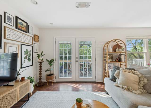 Property at 739 Longhunter Ct, Nashville, TN 37217, 3 beds, 2.5 baths