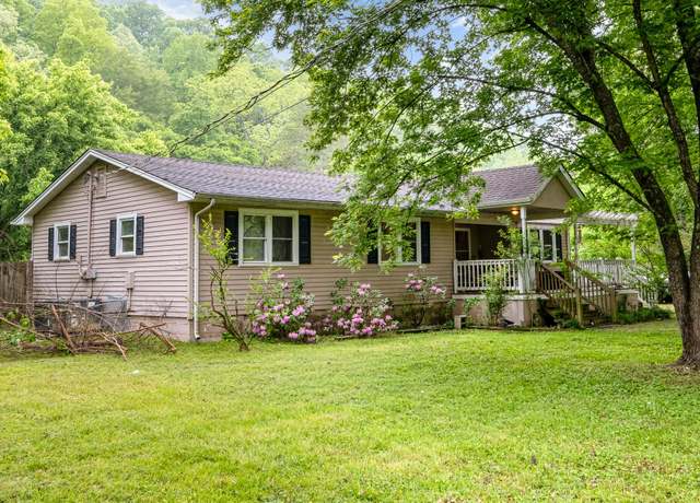 Property at 4051 New Highway 96 W, Franklin, TN 37064, 3 beds, 2 baths