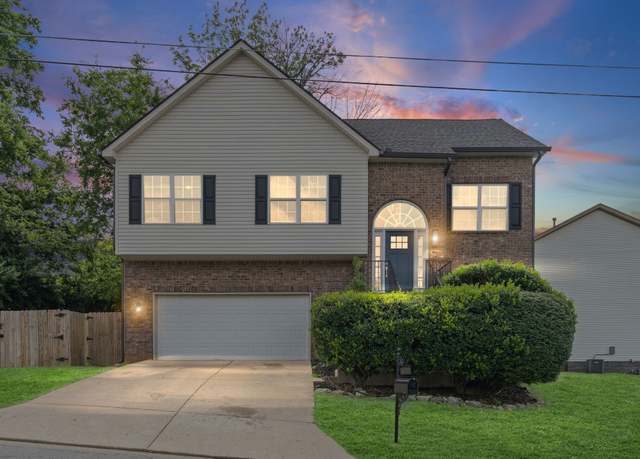 Property at 1405 Walton Oaks Dr, Madison, TN 37115, 4 beds, 3 baths