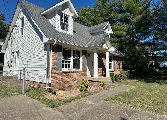 Property at 427 Helton Dr, Clarksville, TN 37042, 4 beds, 2 baths