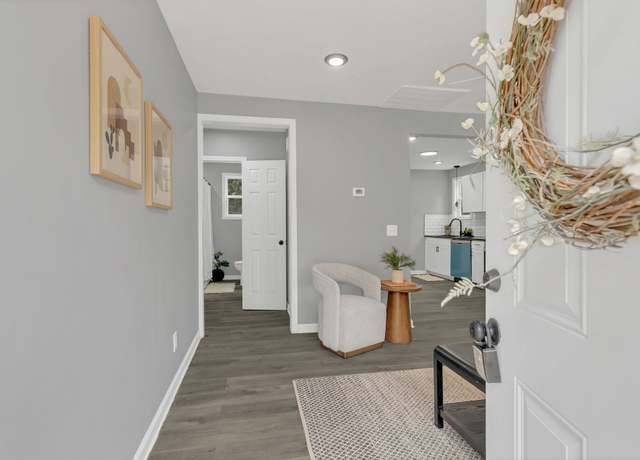 Property at 1990 Lavergne Ct, Nashville, TN 37210, 3 beds, 2 baths