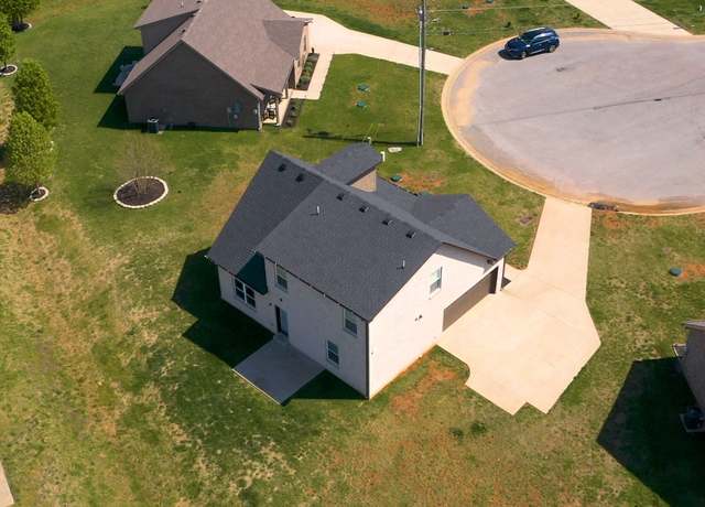 Property at 5440 Marisack Ct, Christiana, TN 37037, 4 beds, 2.5 baths