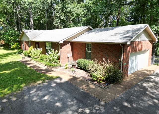 Property at 7115 Littlejohn Ln, Fairview, TN 37062, 3 beds, 2 baths