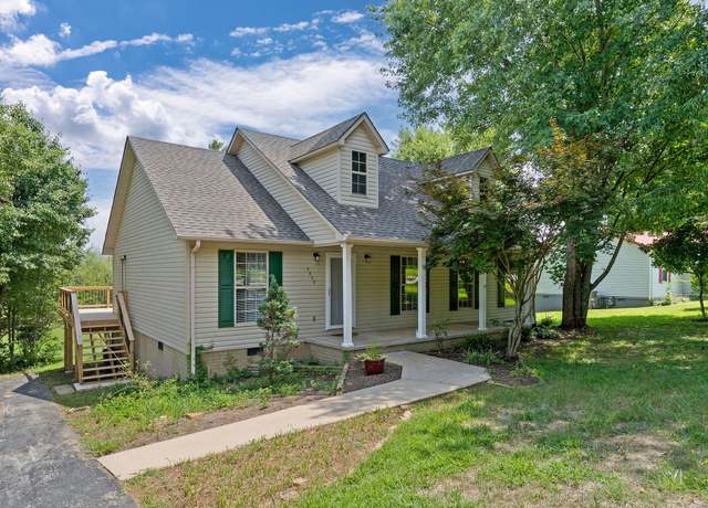 Property at 3920 Monterey Hwy, Sparta, TN 38583, 3 beds, 2 baths