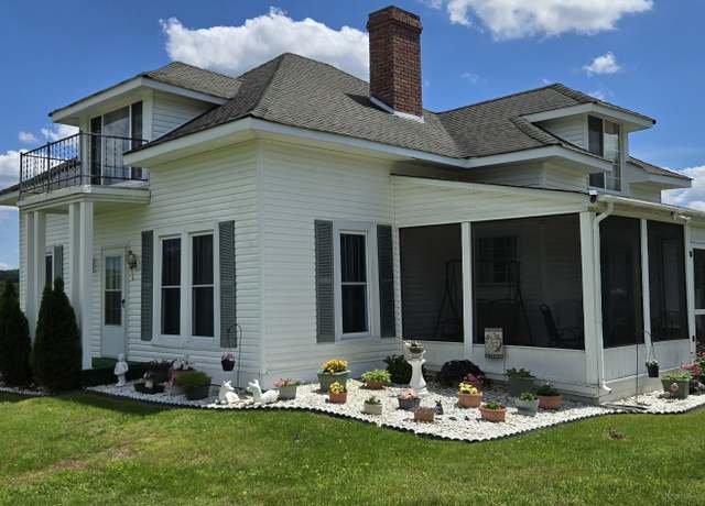 Property at 130 Wagoner Hill Rd, Fayetteville, TN 37334, 4 beds, 2 baths