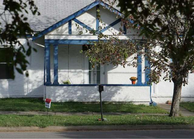 Property at 412 N Church St, Murfreesboro, TN 37130, 3 beds, 2 baths