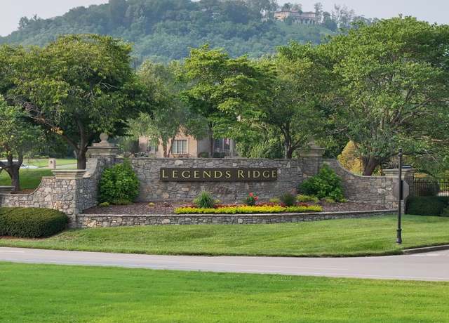 Property at 409 Lake Valley Dr, Franklin, TN 37069, 5 beds, 6 baths