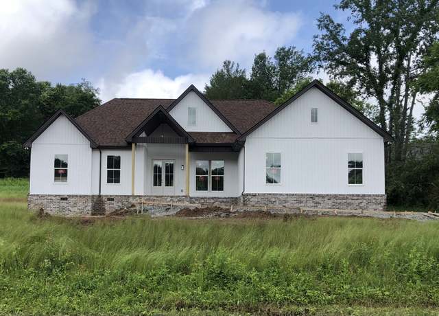 Property at 266 Woodland Creek Dr, Mcminnville, TN 37110, 4 beds, 2 baths
