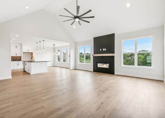 Property at 512 Smokey Rdg, Nolensville, TN 37135, 5 beds, 4.5 baths