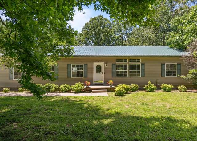 Property at 584 Highway 49, Tennessee Ridge, TN 37178, 3 beds, 2 baths