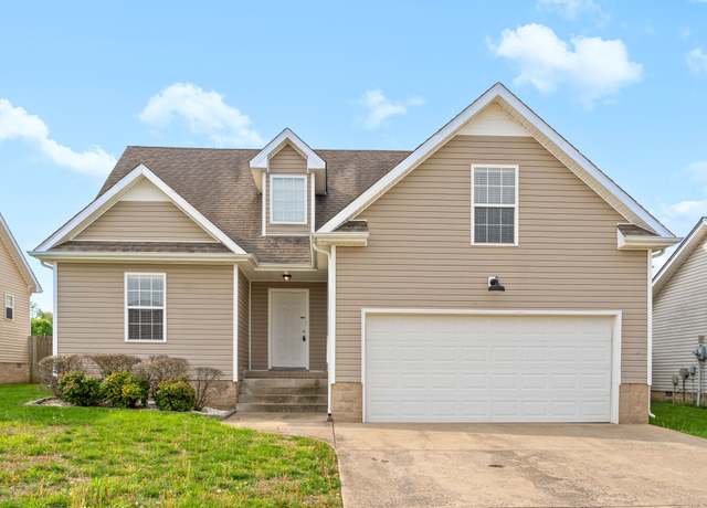 Property at 522 Fox Trot Dr, Clarksville, TN 37042, 3 beds, 2 baths