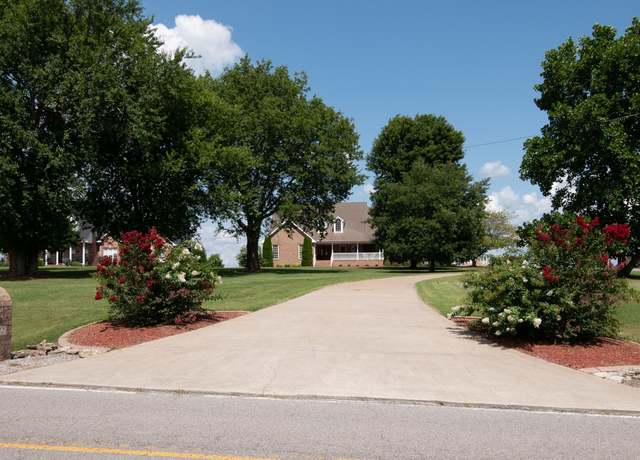 Property at 172 Rock Bridge Rd, Gallatin, TN 37066, 3 beds, 2.5 baths