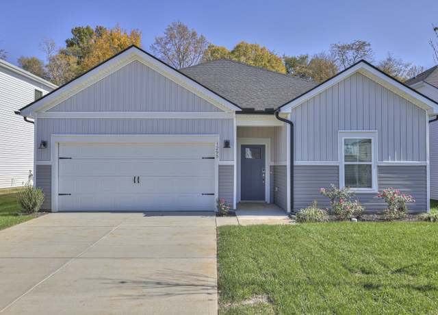 Property at 1295 Bluffton Cir, Clarksville, TN 37043, 4 beds, 2 baths