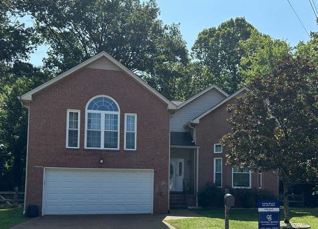Property at 3629 Applewood Ln, Antioch, TN 37013, 4 beds, 2.5 baths