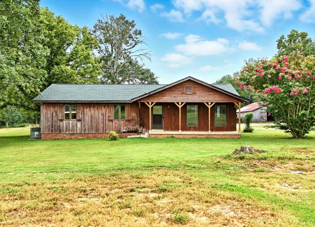 Property at 10051 New Zion Rd, Christiana, TN 37037, 3 beds, 2 baths