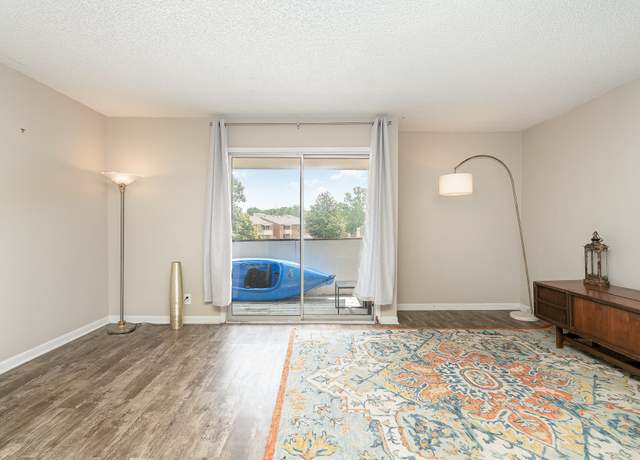Property at 515 Basswood Ave Unit G-80, Nashville, TN 37209, 3 beds, 2 baths