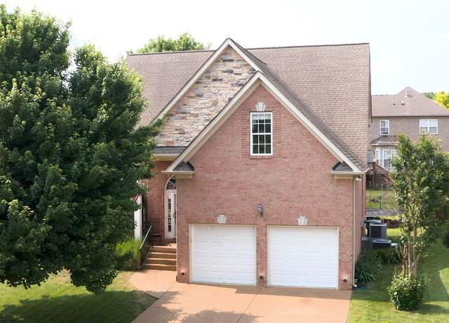 Property at 4015 Sleepyhollow Way, Mount Juliet, TN 37122, 4 beds, 2.5 baths