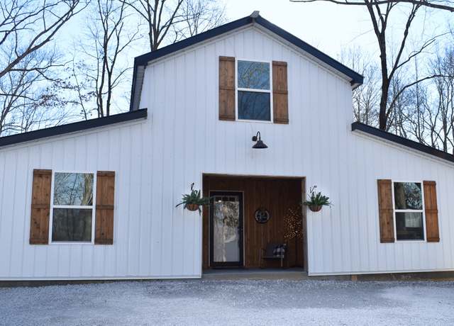 Property at 611 Eno Rd, Dickson, TN 37055, 2 beds, 2 baths
