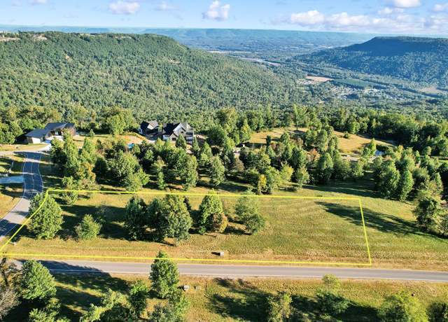 Property at 135 Sunset Cir, Jasper, TN 37347
