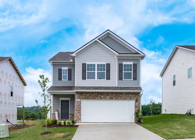 Property at 211 Hillview Ave, Shelbyville, TN 37160, 3 beds, 2.5 baths