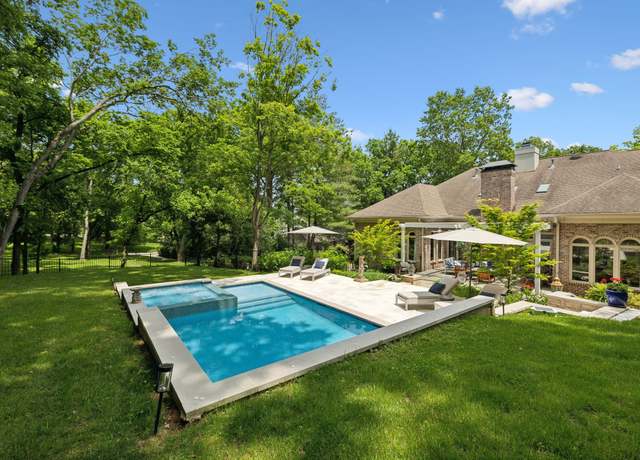 Property at 915 Calloway Dr, Brentwood, TN 37027, 5 beds, 6.5 baths