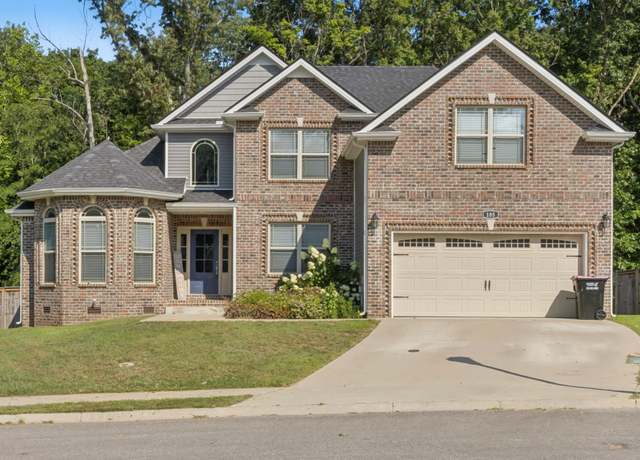 Property at 105 Jackbat Ct, Clarksville, TN 37043, 5 beds, 3 baths