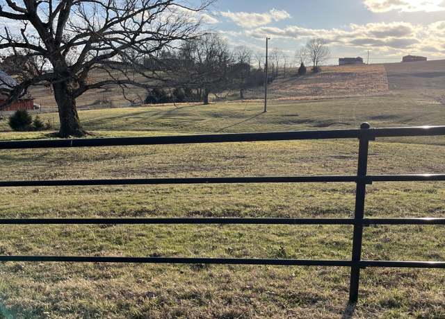 Property at 2000 Linwood Rd, Watertown, TN 37184