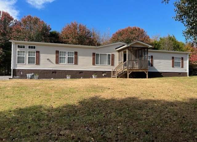 Property at 9733 Snow Hill Rd, Ooltewah, TN 37363, 4 beds, 3 baths