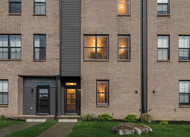 Property at 1533 Riverside Dr, Nashville, TN 37206, 2 beds, 2.5 baths
