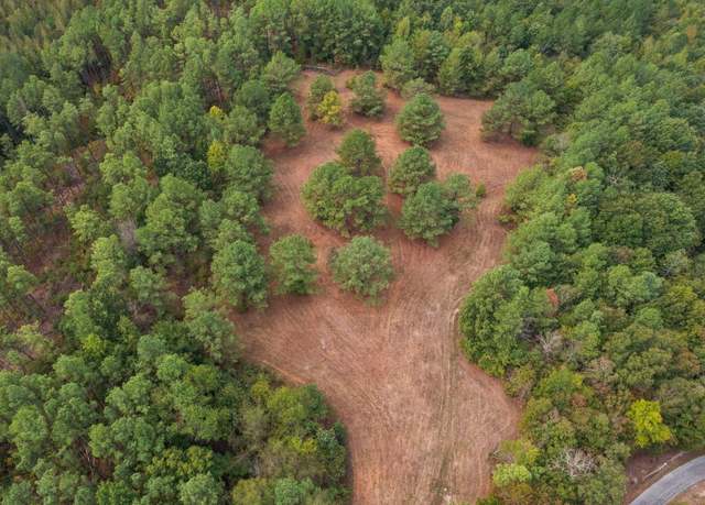 Property at 2 Strawberry Gables, Holladay, TN 38341