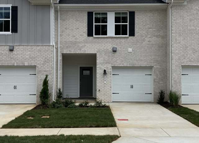 Property at 7117 Cedarcrest Ln, Fairview, TN 37062, 3 beds, 2.5 baths