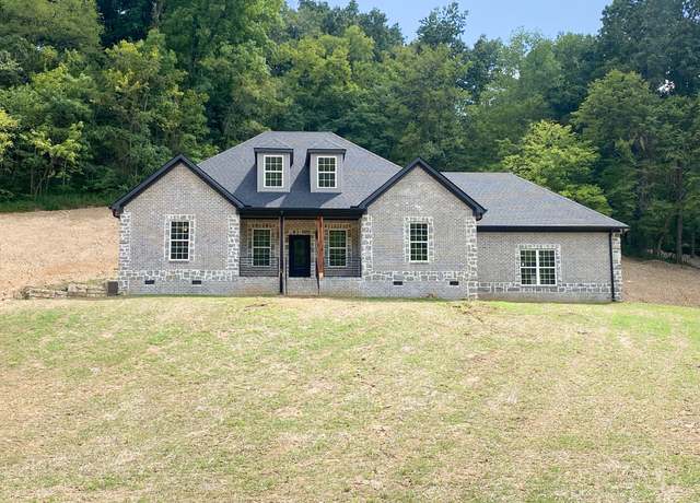 Property at 2121 Lynnville Hwy, Cornersville, TN 37047, 4 beds, 3.5 baths