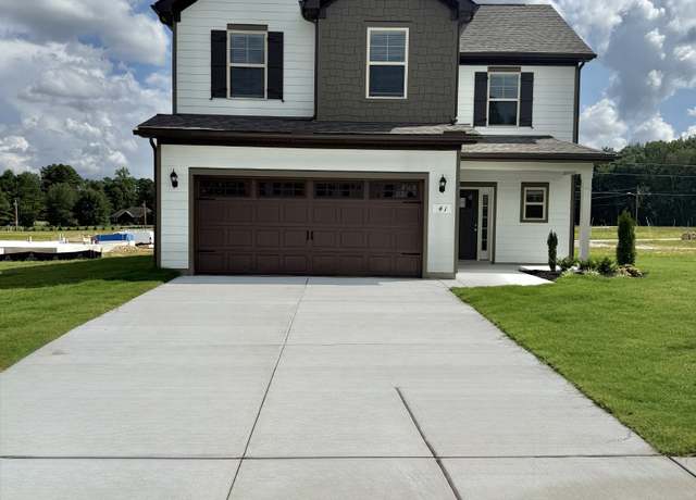 Property at 41 Country Cir, Manchester, TN 37355, 3 beds, 2.5 baths
