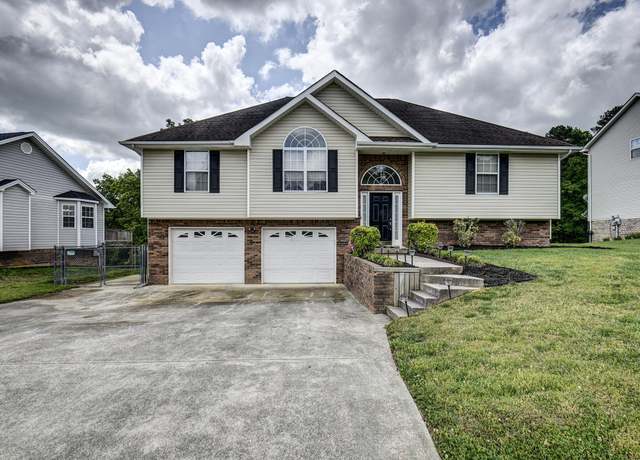 Property at 9880 Baker Boy Dr, Ooltewah, TN 37363, 4 beds, 2.5 baths