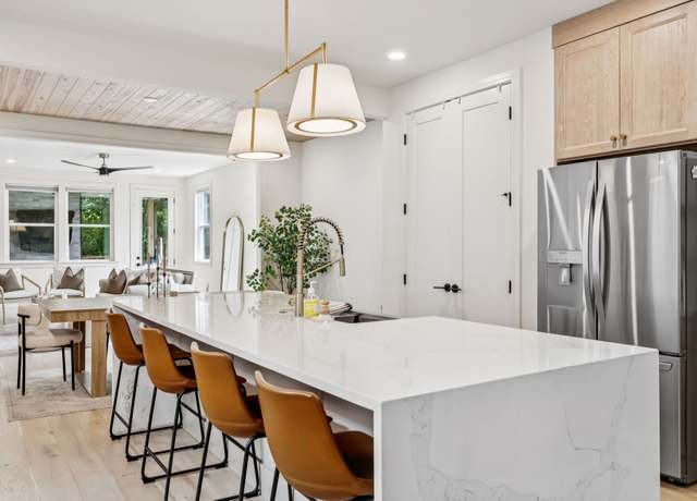 Property at 624 Benton Ave Unit A, Nashville, TN 37204, 4 beds, 3 baths