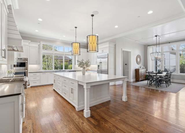Property at 165 Alpine Ct, Franklin, TN 37069, 6 beds, 6.5 baths