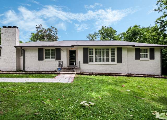 Property at 642 Brook Hollow Rd, Nashville, TN 37205, 4 beds, 4 baths