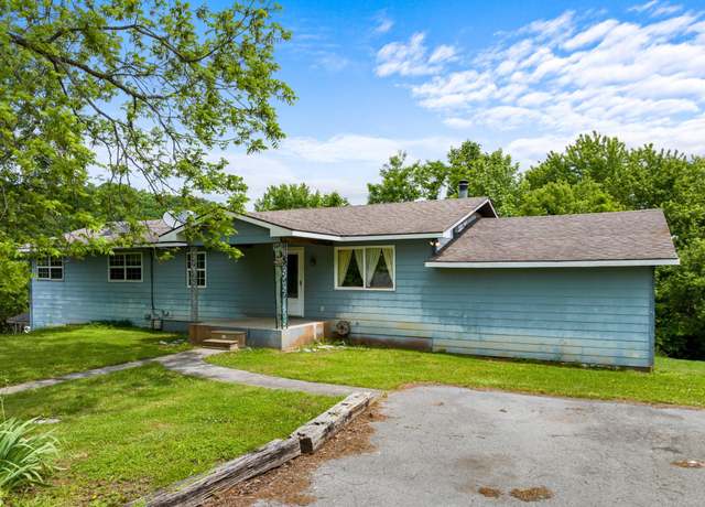 Property at 210 Welch Rd, Tazewell, TN 37879, 3 beds, 1 bath